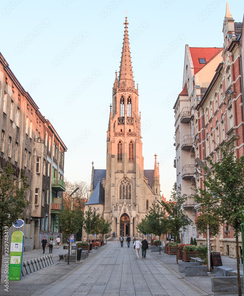 Obraz na płótnie St. Mary's Church in Katowice (Polish: Kościół Mariacki ) is one of oldest churches in Katowice from 19th century. Neo-Gothic church is located in Srodmiescie district  w salonie