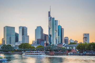 Poster - Sunset skyline with Frankfurt embanment