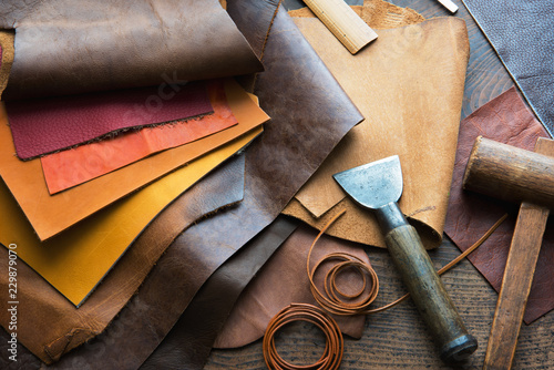 Cuadros en Lienzo Leather craft or leather working