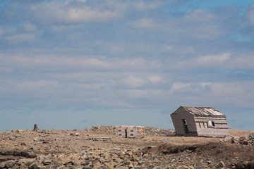 Wall Mural - abandoned home on the ocean