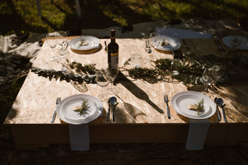 Wall Mural - floor table garden party dinner with wine