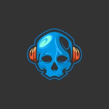 Blue Skull Head Mascot Logo For Gaming Team Or Sport Team. Skull E Sports Logo Design