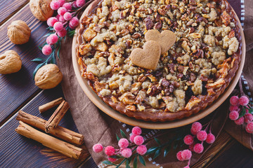 Wall Mural - gingerbread tart with apples and nuts