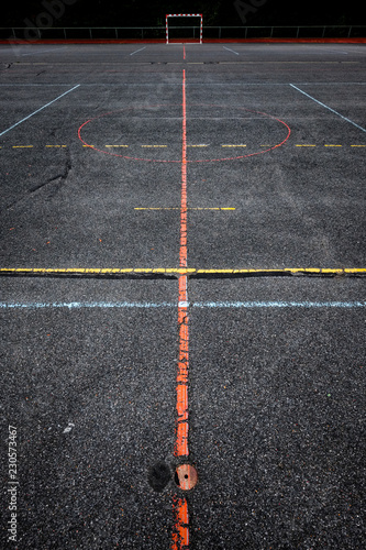 Fotografie, Obraz terrain sport stade banlieue équipement hand ball ligne trace limite sportif ent