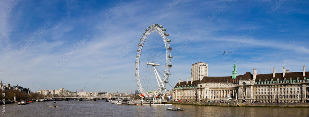 London eye ferris wheel in London - obrazy, fototapety, plakaty 