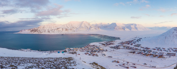 longyearbyen panorama, svalbard