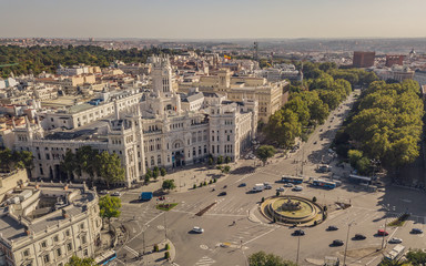 Canvas Print - City hall of Madrid and Plaza de Cibeles. Aerial view