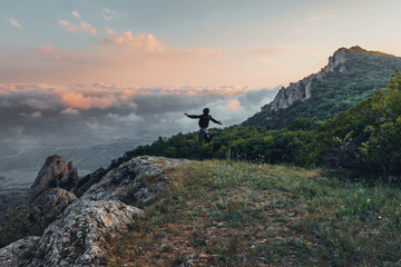 Canvas Print - Man in the mountains