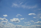 Fototapeta Niebo - Cumulus clouds in a blue sky.