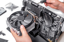 Installing Or Repair The Air Cooling System Of The PC Processor.