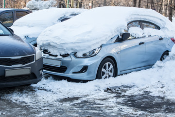 Canvas Print - cars in the Parking lot in the winter