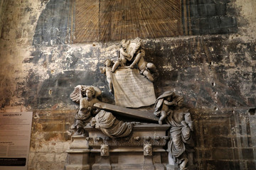 Wall Mural -  Interior of  Saint Trophime Cathedral in Arles, France. Bouches-du-Rhone,  France