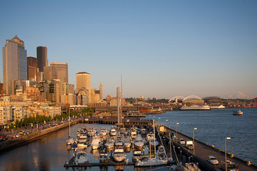 Sticker - seattle skyline at dusk