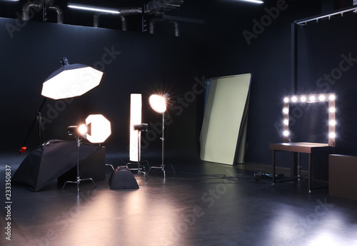 Cuadros en Lienzo Interior of modern photo studio with professional equipment