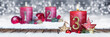 canvas print picture - Dritter Advent schnee panorama Kerze mit Zahl dekoriert weihnachten Aventszeit holz hintergrund lichter bokeh / third sunday advent
