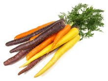 Bunte Karotten Im Bund - Freigestellt