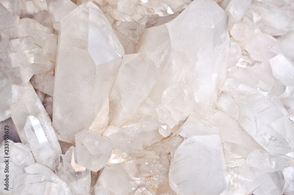quartz crystals background - obrazy, fototapety, plakaty 