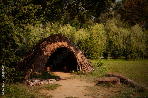 Photographie paleolithic or neolithic hut in Biskupin, Poland