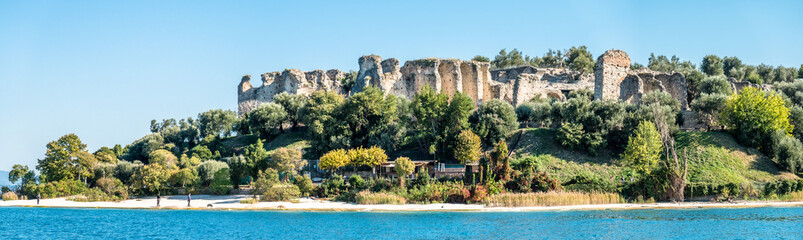 Canvas Print - Grotte di Catullo - italy