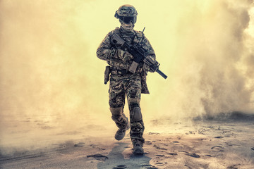 Obraz na płótnie mężczyzna armia wojskowy żołnierz
