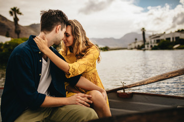 Wall Mural - Romantic couple on a boat date