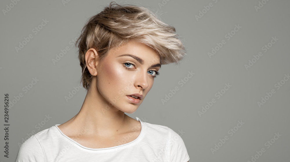 Photo Art Print Portrait Of Young Girl With Blond Short