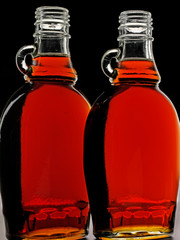 Canvas Print - BOTTLES OF MAPLE SYRUP