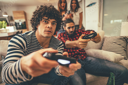 Photo  I'm Gonna Beat You!