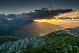 Fototapeta Na ścianę - Zachód słońca widziany z Grzesia w Tatrach Zachodnich.