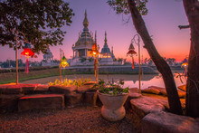 Wat Thung Setthi Is One Of The Most Beautiful Sculptures In Thailand, Tambon Phra Lap, Amphoe Mueang Khon Kaen, Changwat Khon Kaen, Thailand.
