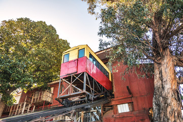 Poster - Ascensor Artilleria Lift at Cerro Artilleria Hill - Valparaiso, Chile