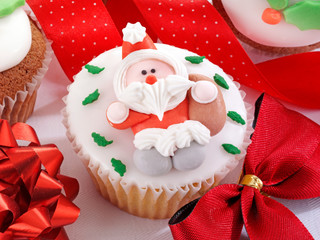 Sticker - SINGLE CHRISTMAS CUPCAKE