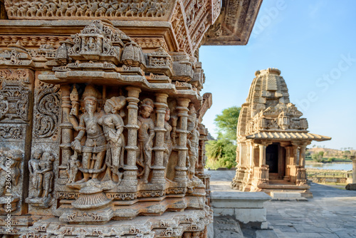 Plakat Sahastra Bahu Temples w Nagda Rajasthan Indie W pobliżu Udaipur