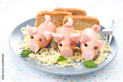 Lustige Ferkel Buy This Stock Photo And Explore Similar Images