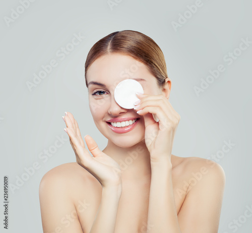 clean cotton pads