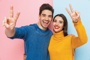 Canvas Print - Cheerful young couple standing