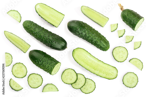 Cuadros en Lienzo Cucumber slices isolated on white background