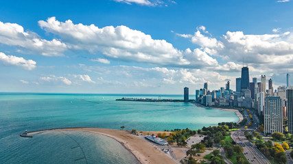 Fototapete - Chicago skyline aerial drone view from above, lake Michigan and city of Chicago downtown skyscrapers cityscape, Illinois, USA
