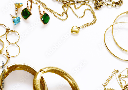 Fotomural gold jewelry - pendants, bracelets, rings and chains