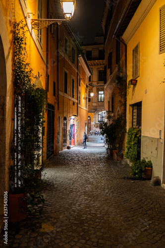 Night street in Rome © krea.city