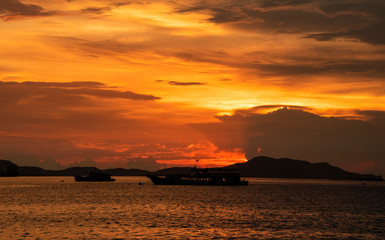 Wall Mural - Sunset on the beach from Koh Loy Sriracha Chonburi