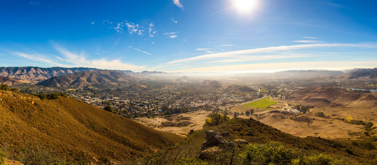 Fototapete - San Luis Obispo viewed from the Cerro Peak