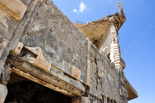 Fotografie, Obraz President Saddam Hussein's palace on the mountain peak, northern Iraq
