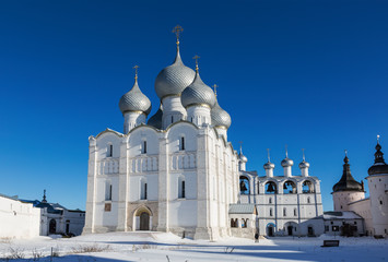 Wall Mural - View of the Kremlin in Rostov the Great and the assumption Cathedral in winter, Rostov the Great, Golden ring, Russia