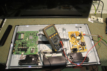 Technologies. Diagnostics and repair of the computer Board of the electronic device of the liquid crystal TV