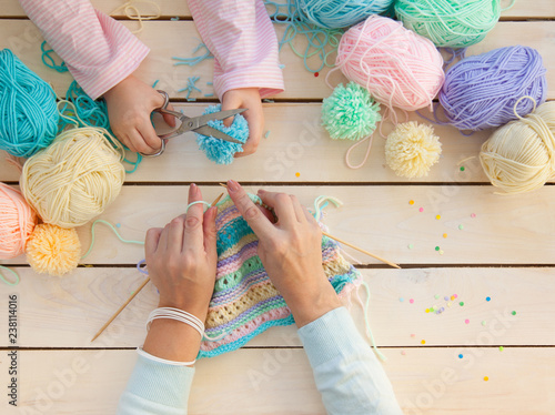 Mother And Daughter Knitting Woolen Scarf Mom Teaching Mother And Daughter Knitting Woolen Scarf Mom Teaching