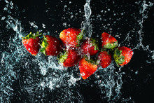 Strawberries Water Splash