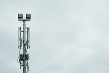 Pole Of Wireless Receiver And Transmitter With Lighting.