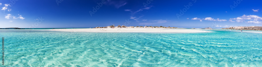 Obraz na płótnie Elafonissi beach with pink sand on Crete island with azure clear water, Greece, Europe w salonie