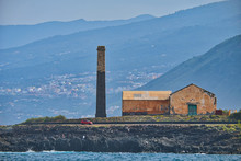 Los Silos The Beautiful Little Town Between The Atlantic Coast And The Teno Mountains - Right On The Atlantic Ocean Is The Old Sugar Mill From The Years 1889 - 1890.